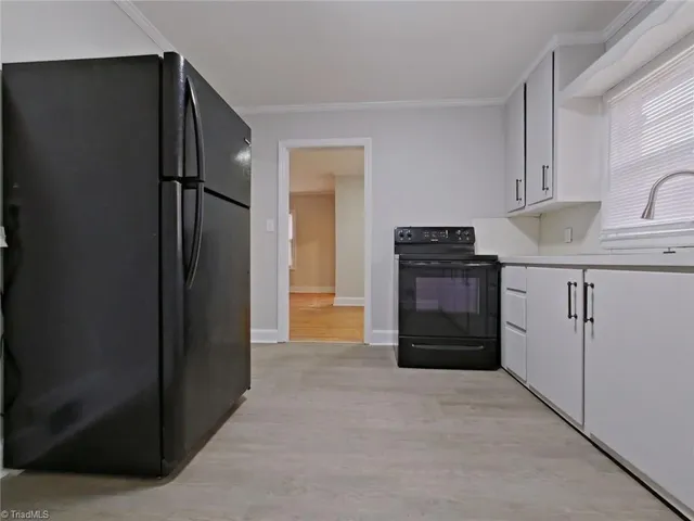 $1,075 | 624 Park Street, High Point, NC 27260