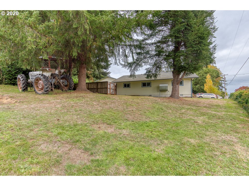 63156 Fruitdale Road Coos Bay, OR 97420 - Photo 2 of 28 Gallery Image 2