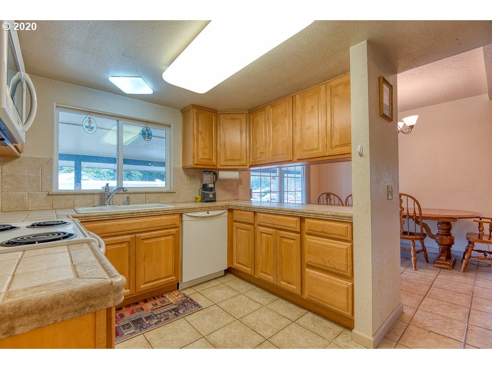 63156 Fruitdale Road Coos Bay, OR 97420 - Photo 15 of 28 Gallery Image 15
