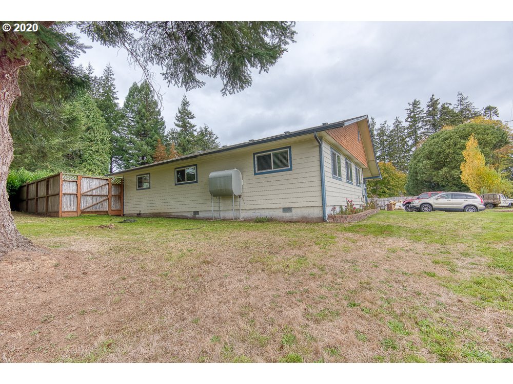 63156 Fruitdale Road Coos Bay, OR 97420 - Photo 3 of 28 Gallery Image 3