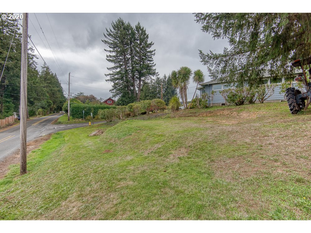 63156 Fruitdale Road Coos Bay, OR 97420 - Photo 27 of 28 Gallery Image 27