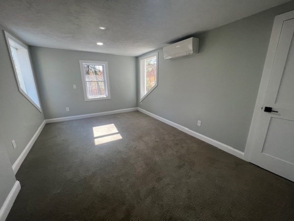 11 Notch Brook Road Shrewsbury, MA 01545 - Photo 14 of 21 Gallery Image 14