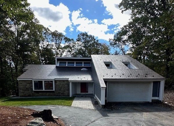 11 Notch Brook Road Shrewsbury, MA 01545 - Photo 2 of 21 Gallery Image 2