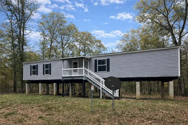$130,000 | 104 Truman Cole Road, Deville, LA 71328