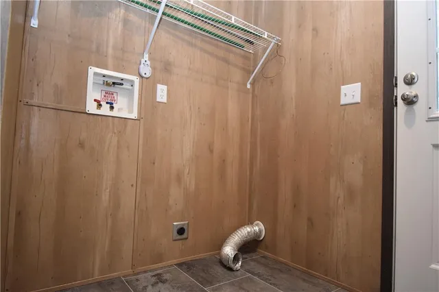 $130,000 | 104 Truman Cole Road, Deville, LA 71328