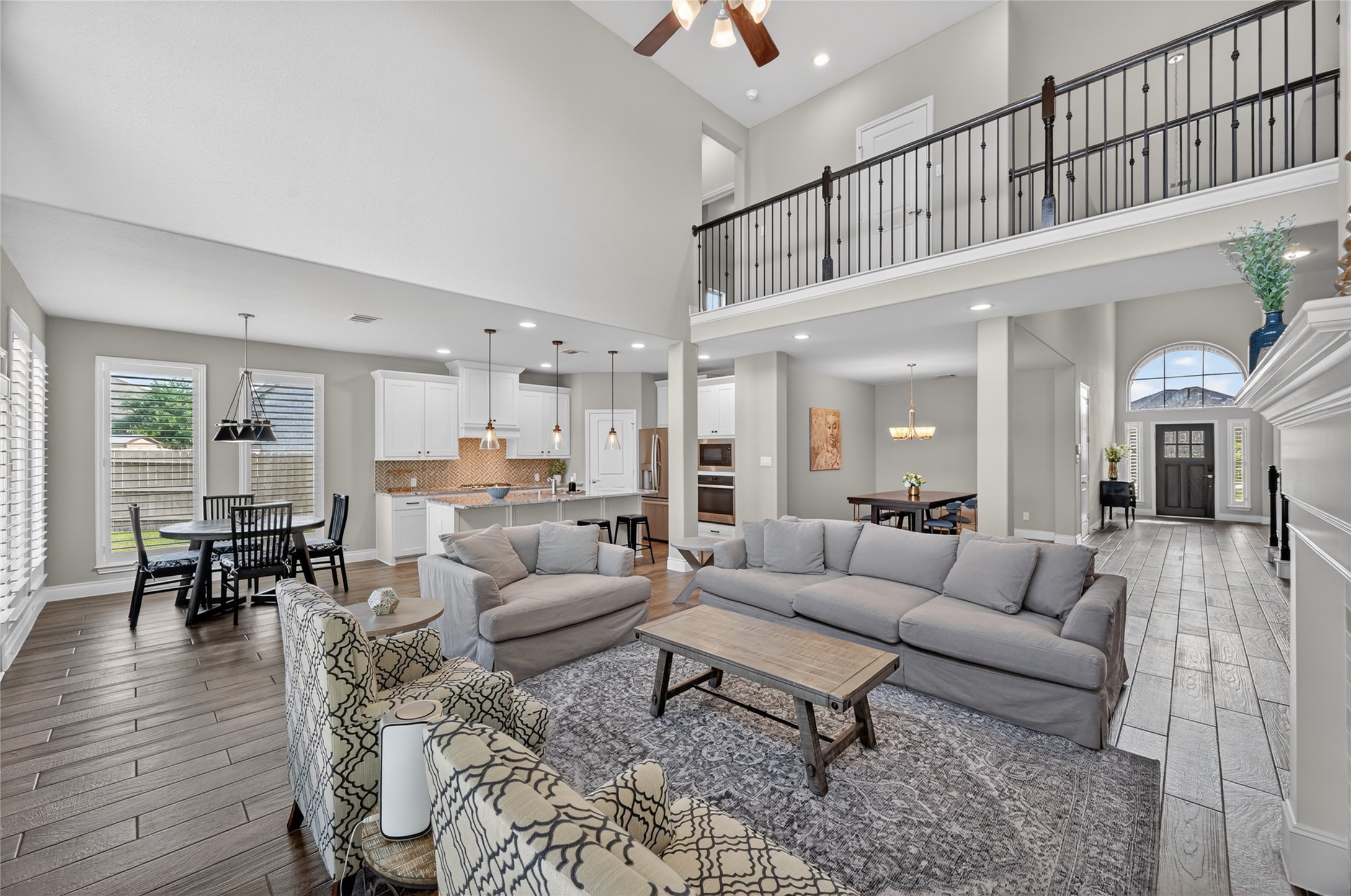 4307 Bluewood Court Manvel, TX 77578 - Photo 9 of 45