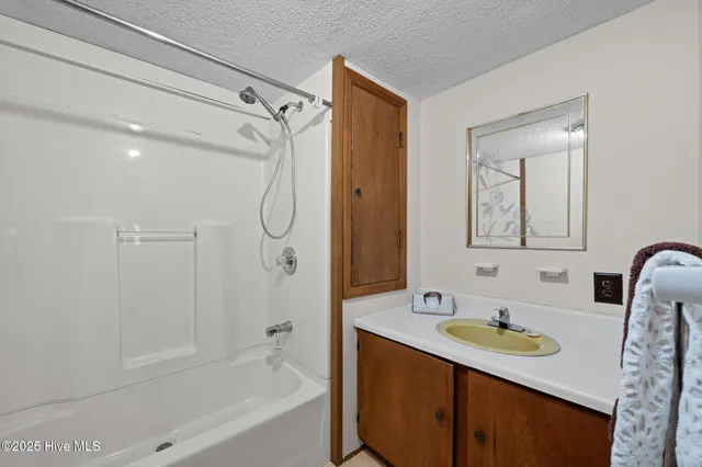 $139,000 | 4135 River Road, Vanceboro, NC 28586