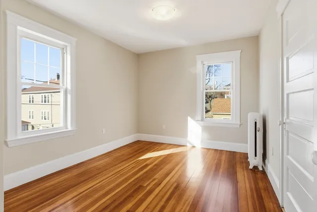 $2,850 | 113 Minot Street, Unit 2, Boston, MA 02122