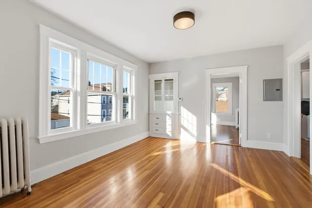 $2,850 | 113 Minot Street, Unit 2, Boston, MA 02122