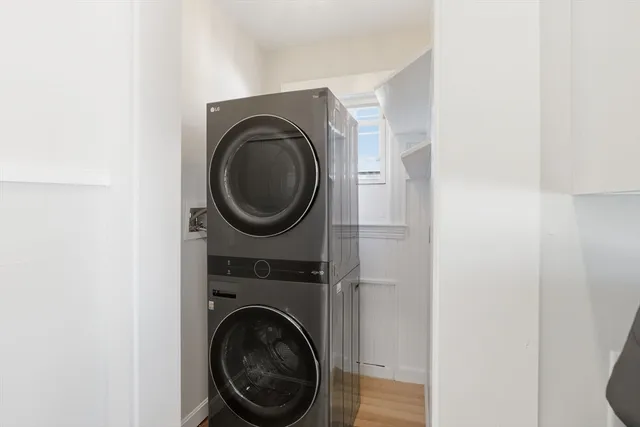 $2,850 | 113 Minot Street, Unit 2, Boston, MA 02122