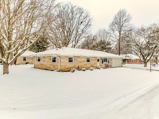 $165,000 | 1501 West Sheffield Drive, Muncie, IN 47304