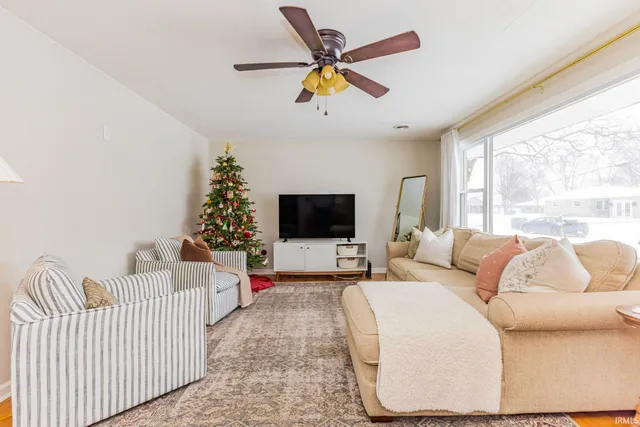 $165,000 | 1501 West Sheffield Drive, Muncie, IN 47304