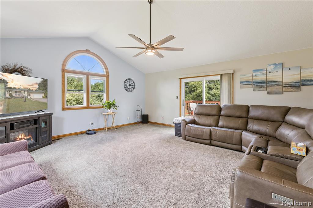 8260 Birch Run Road Millington, MI 48746 - Photo 6 of 43