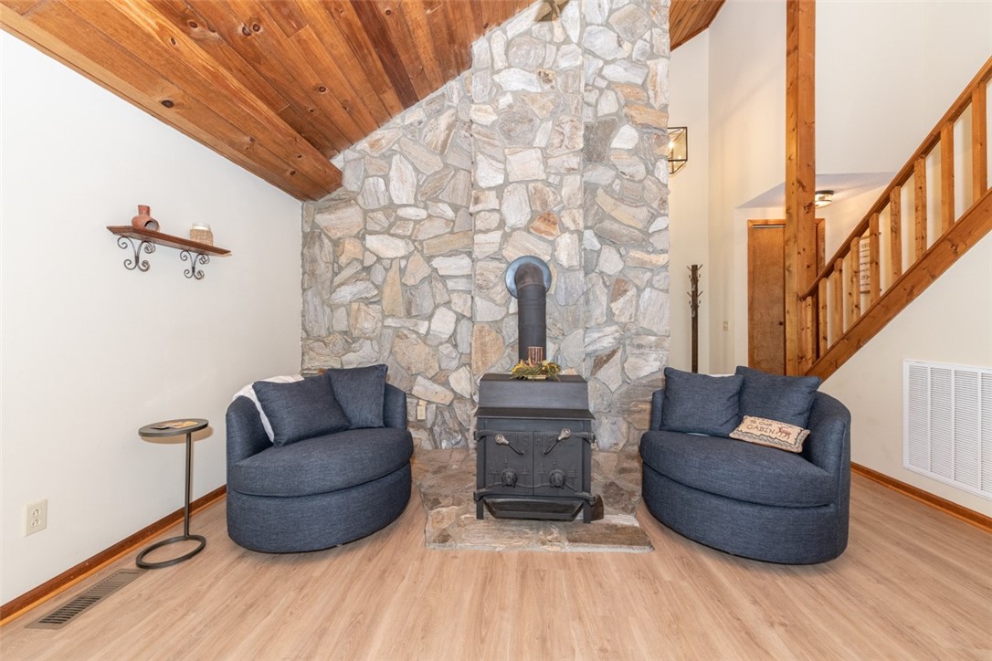 681 Chattooga Lake Road Mountain Rest, SC 29664 - Photo 10 of 43 Gallery Image 10