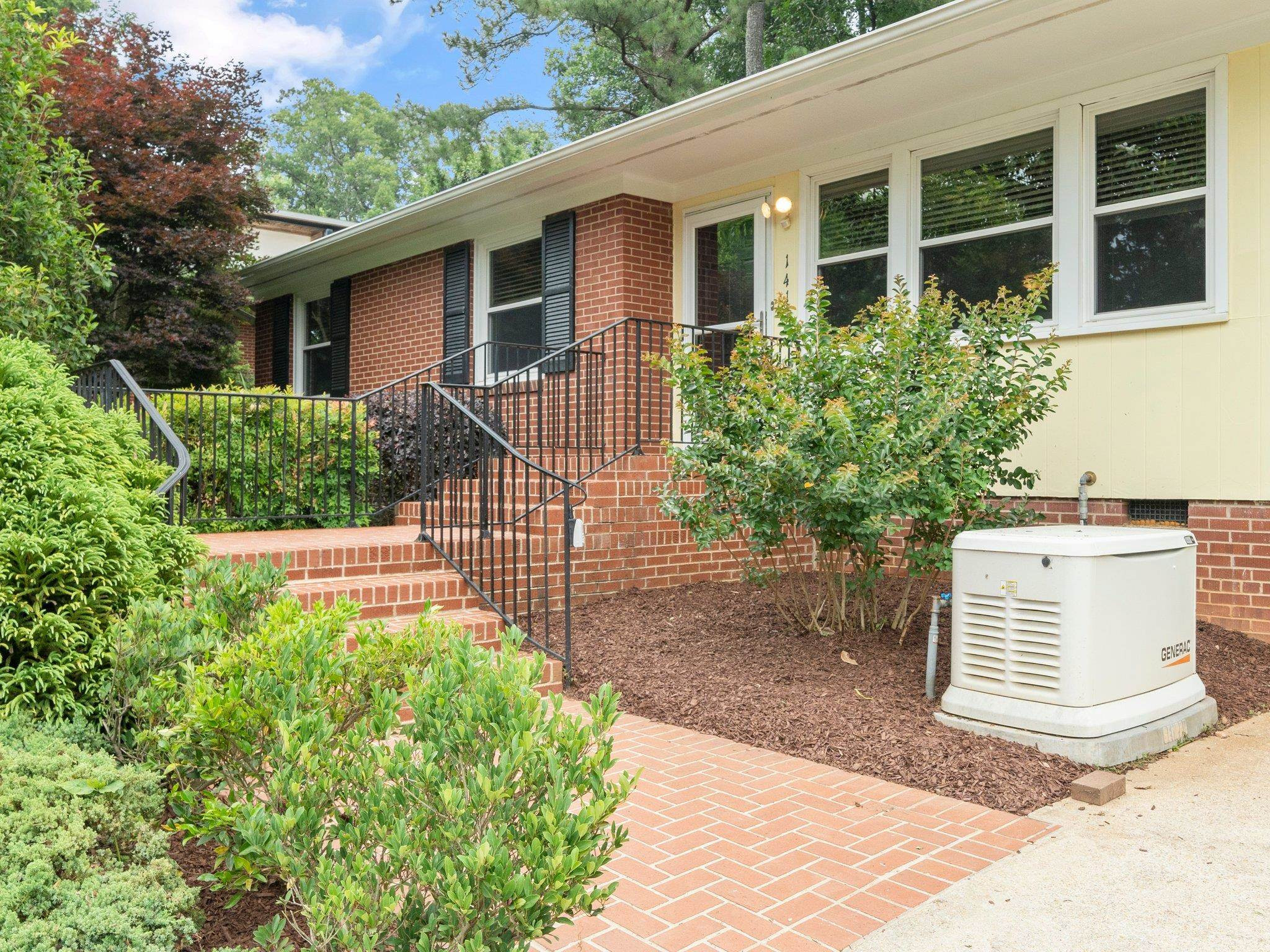 1413 Ashburton Road Raleigh, NC 27606 - Photo 3 of 27 Photo 3