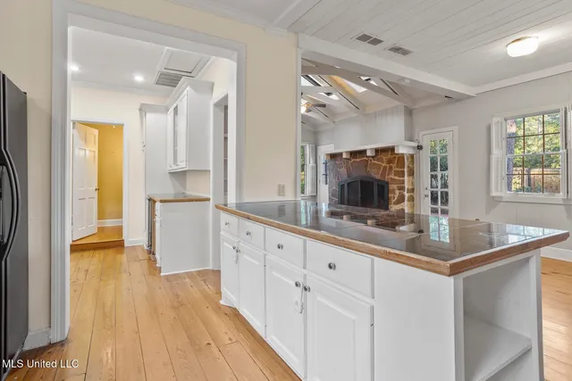 $372,000 | 1076 Avondale Street, Jackson, MS 39216