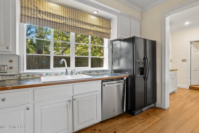 $372,000 | 1076 Avondale Street, Jackson, MS 39216