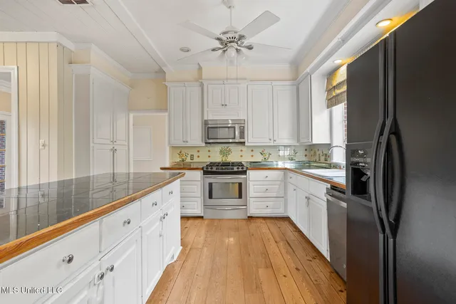 $372,000 | 1076 Avondale Street, Jackson, MS 39216