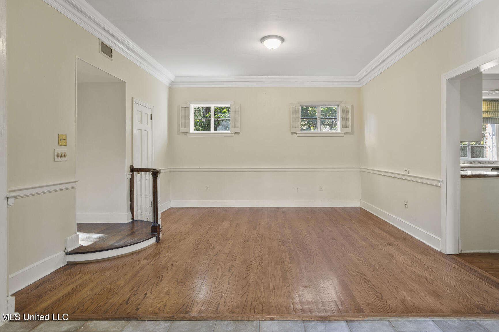 1076 Avondale Street Jackson, MS 39216 - Photo 5 of 44 1076 Avondale-4