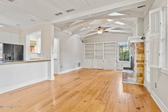 $372,000 | 1076 Avondale Street, Jackson, MS 39216