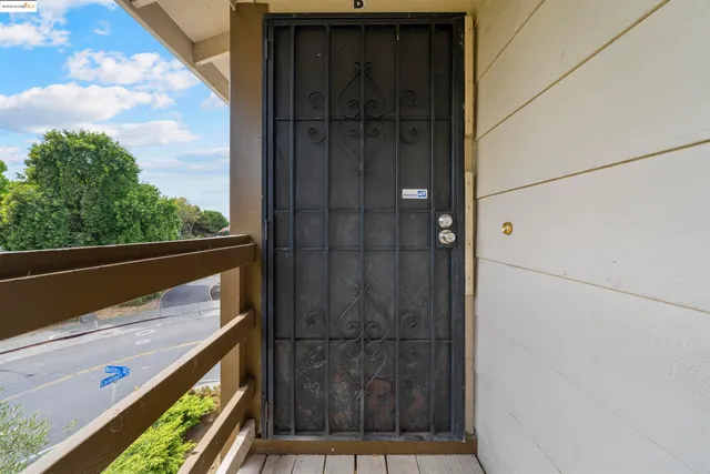 $575,000 | 100 Carolina Street, Vallejo, CA 94590