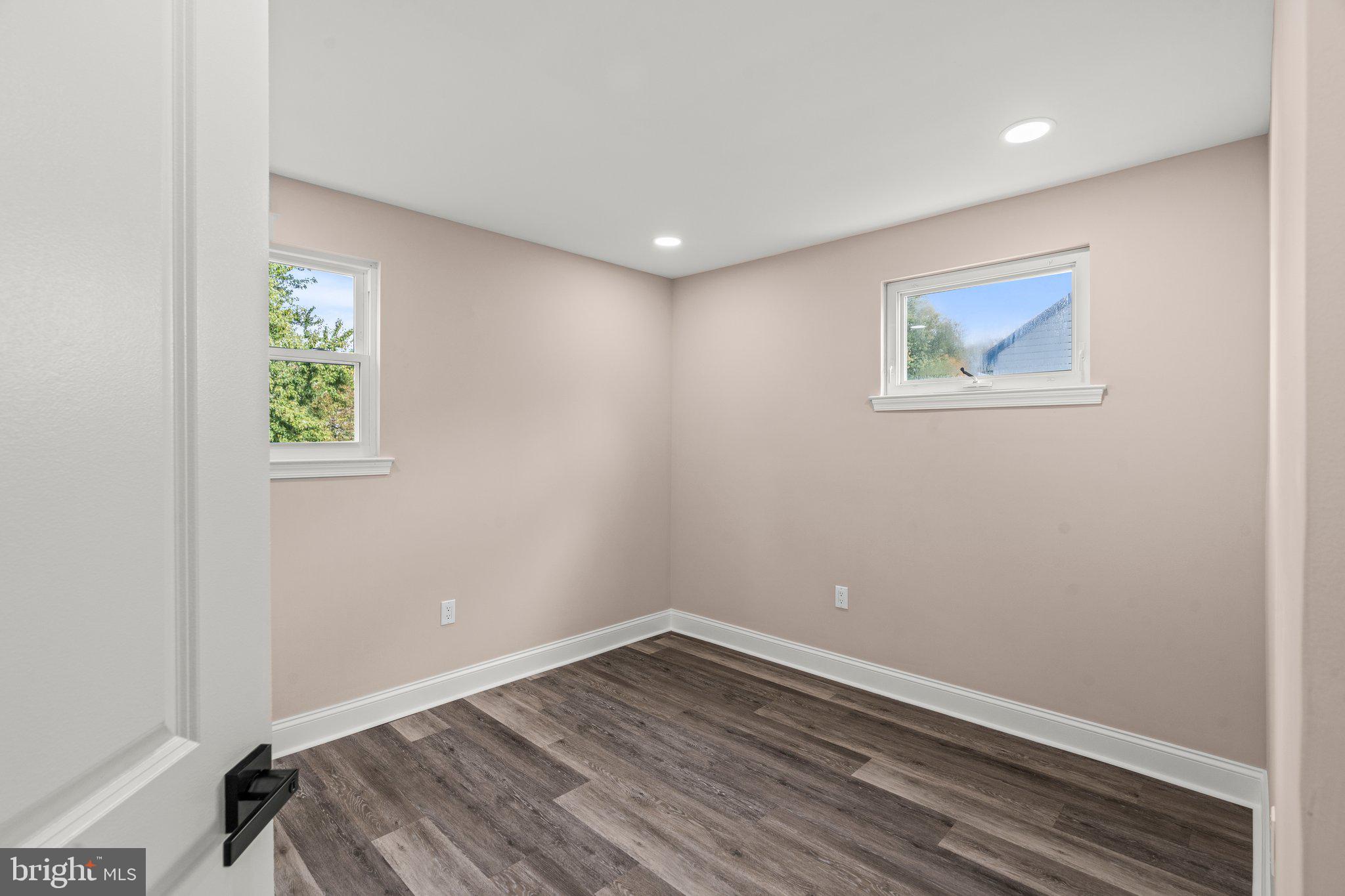 1469 Foster Road Warminster, PA 18974 - Photo 23 of 49 Gallery Image 23