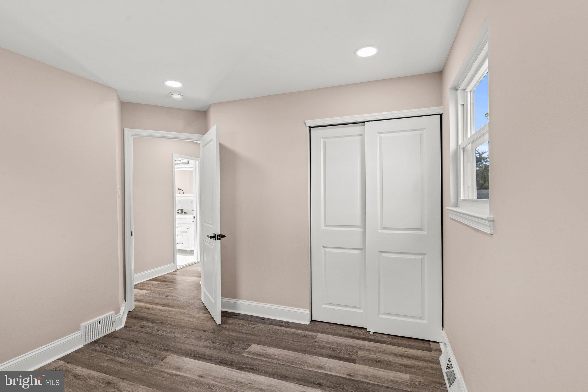 1469 Foster Road Warminster, PA 18974 - Photo 24 of 49 Gallery Image 24