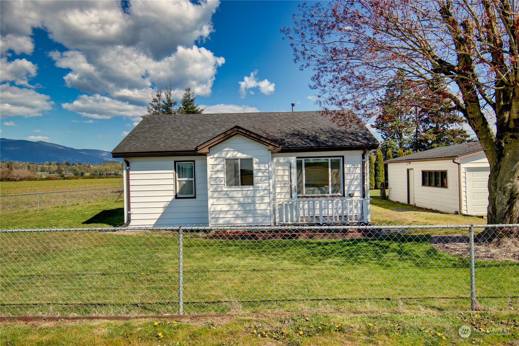 8721 District Line Road Burlington, WA 98233 - Photo 19 of 26 Gallery Image 19