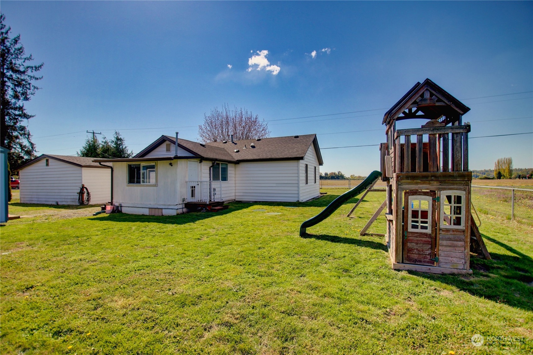8721 District Line Road Burlington, WA 98233 - Photo 23 of 26 Gallery Image 23