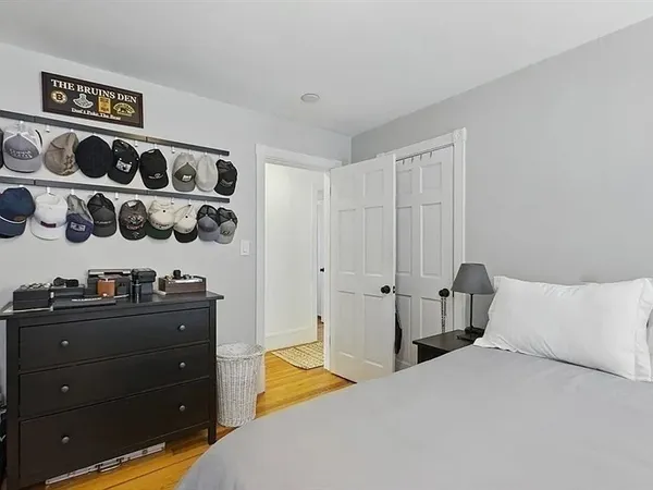 $7,200 | 925 East 4th Street, Unit 3, Boston, MA 02127
