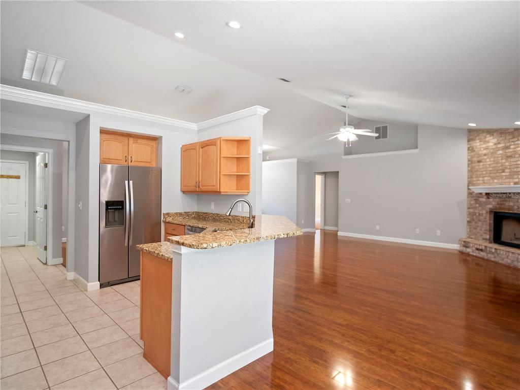 1258 Northeast 51st Loop Ocala, FL 34479 - Photo 11 of 42