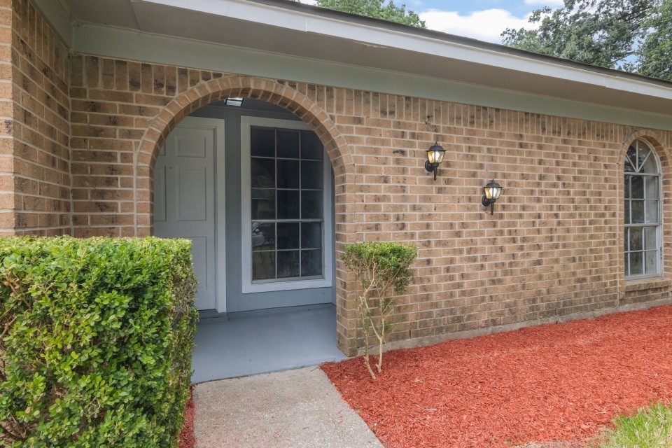 92 Sparrow Way Beaumont, TX 77707 - Photo 2 of 19 a view of front door of house