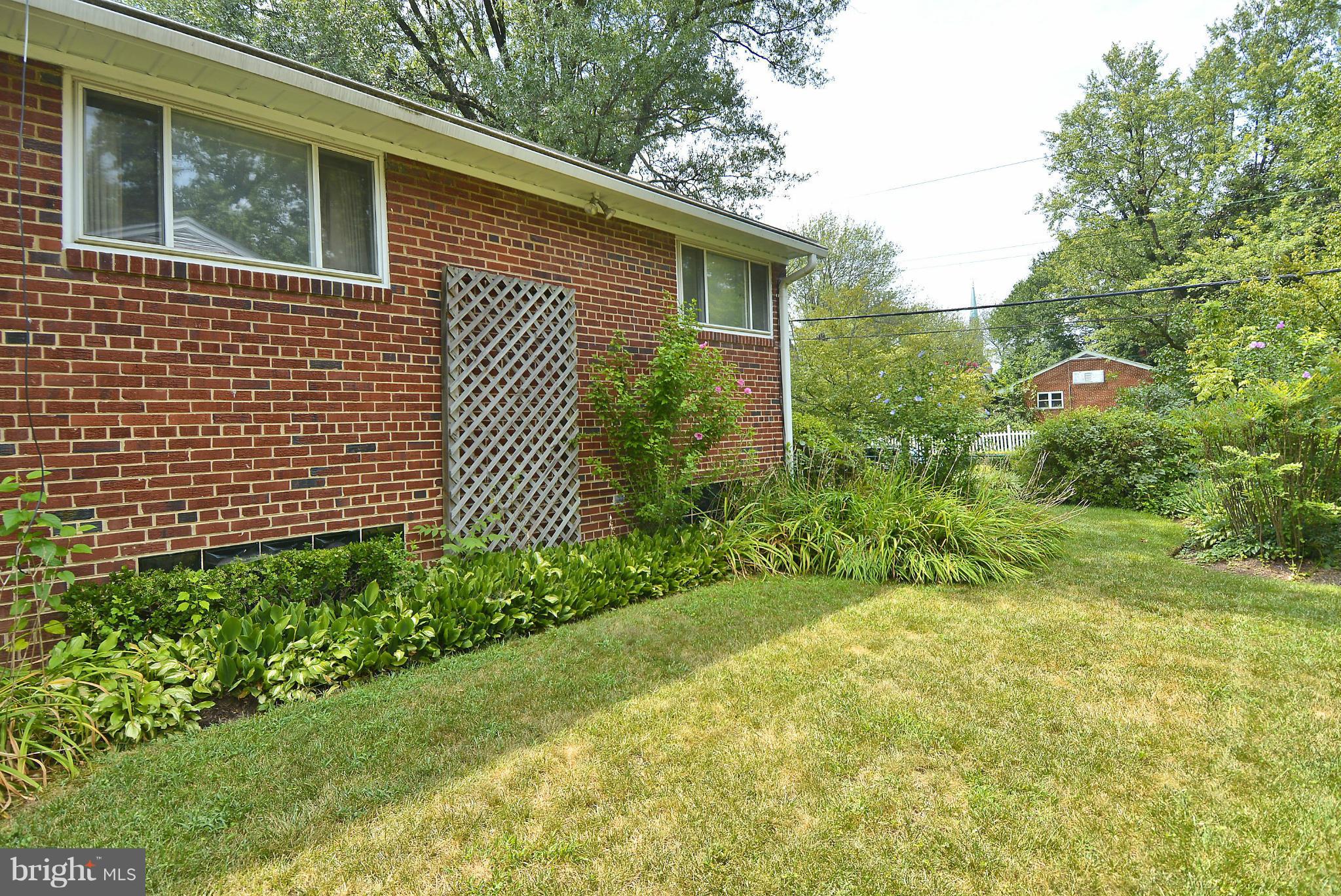 10703 Edgewood Avenue Silver Spring, MD 20901 - Photo 3 of 26 Exterior (Rear)