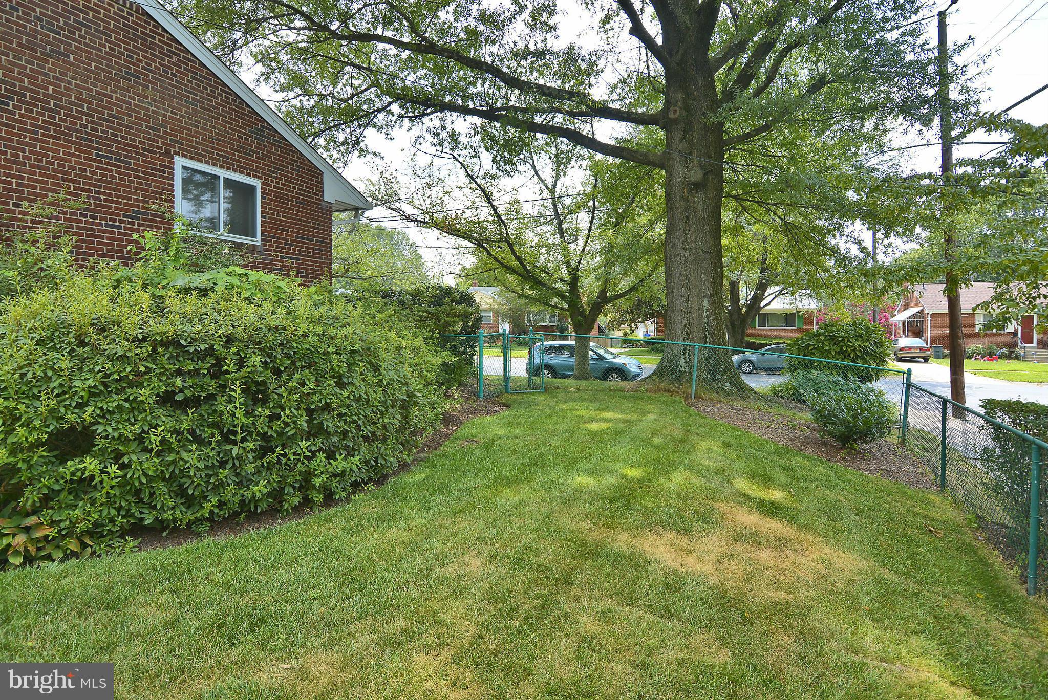 10703 Edgewood Avenue Silver Spring, MD 20901 - Photo 5 of 26 Exterior (General)