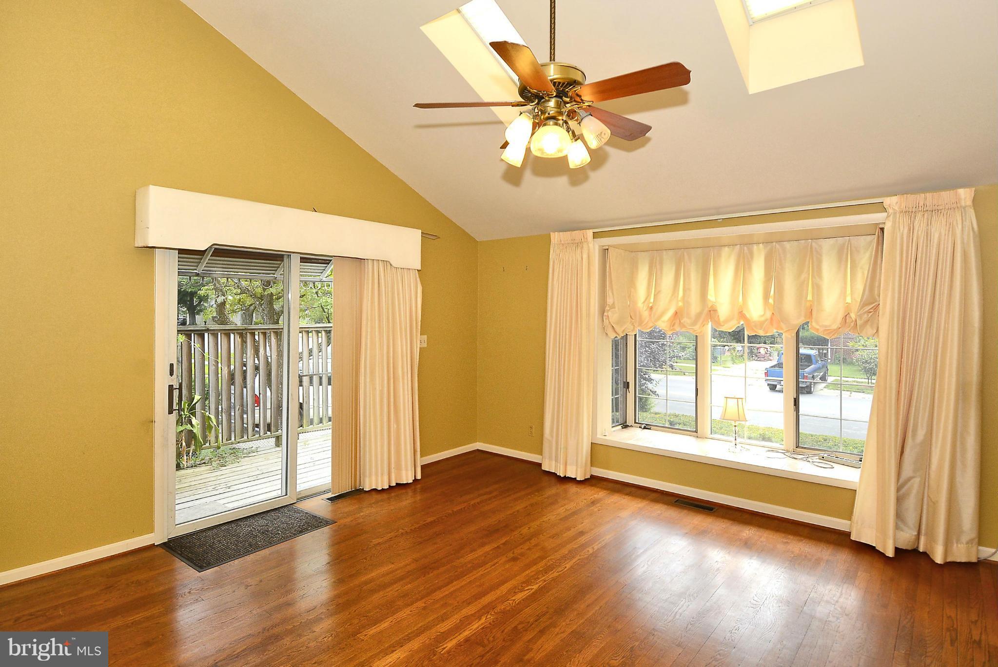10703 Edgewood Avenue Silver Spring, MD 20901 - Photo 8 of 26 Family Room