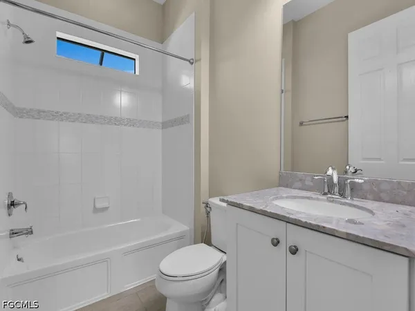 $6,500 | 10093 Avalon Lake Circle, Fort Myers, FL 33913