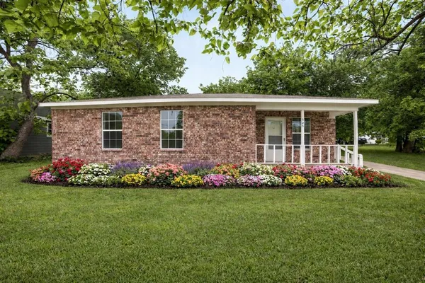 $149,900 | 808 Park Street, Commerce, TX 75428