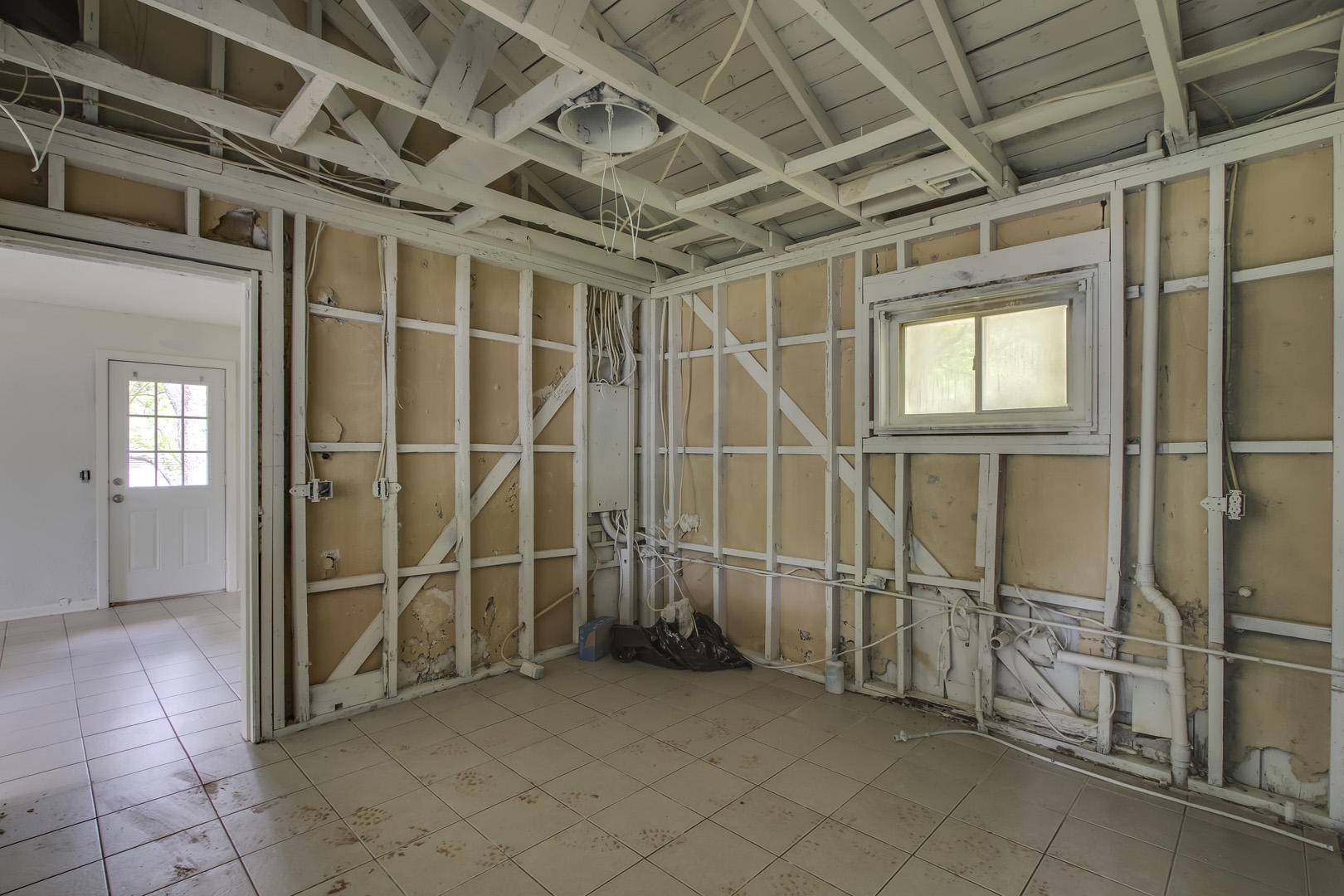 1308 Morrell Road Knoxville, TN 37919 - Photo 7 of 24 Gallery Image 7