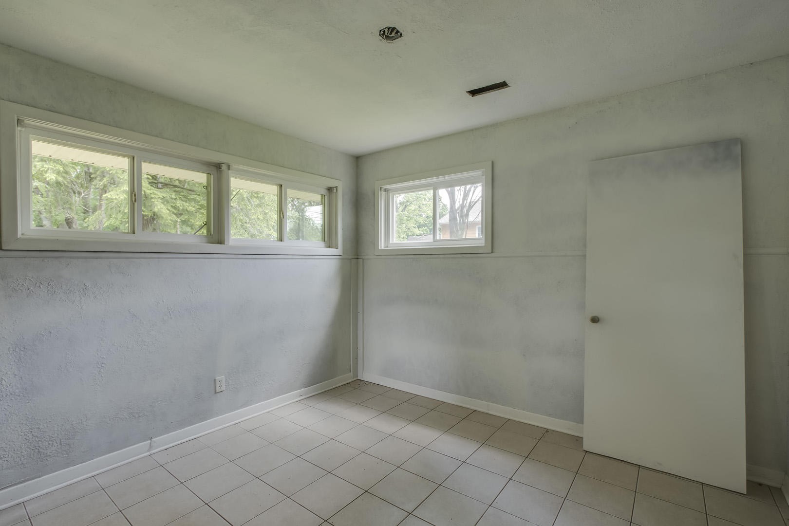 1308 Morrell Road Knoxville, TN 37919 - Photo 9 of 24 Gallery Image 9