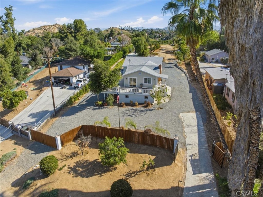 2317 Grace Street Riverside, CA 92504 - Photo 2 of 51