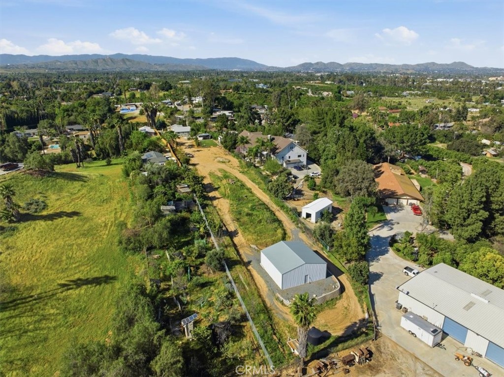 2317 Grace Street Riverside, CA 92504 - Photo 6 of 51