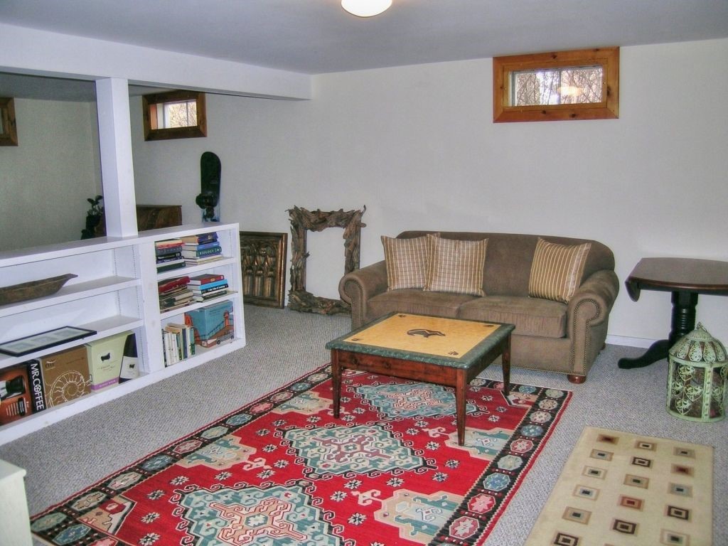 44 Steeplebush Road Shelburne, VT 05482 - Photo 22 of 32 Gallery Image 22