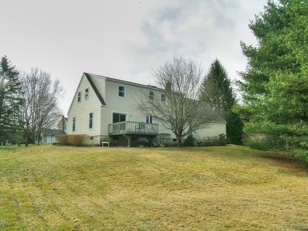 44 Steeplebush Road Shelburne, VT 05482 - Photo 30 of 32 Gallery Image 30