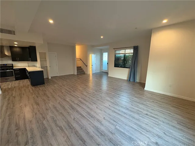 $4,500 | 117 West Chestnut Street, Unit 101, Glendale, CA 91204
