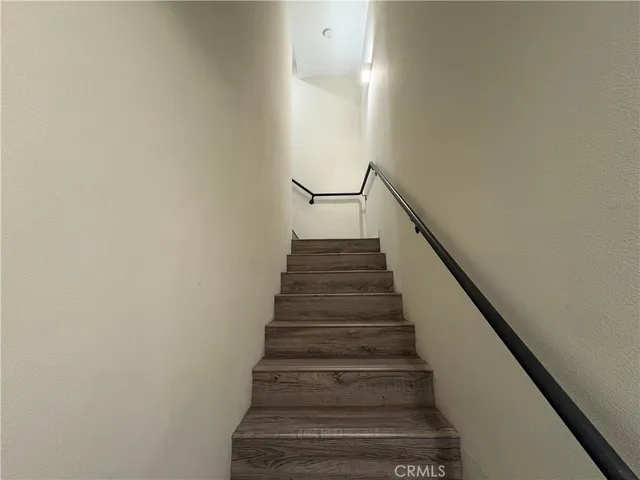 $4,500 | 117 West Chestnut Street, Unit 101, Glendale, CA 91204