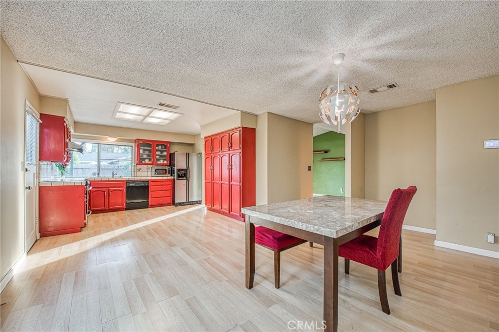 562 Sunset Drive Merced, CA 95340 - Photo 17 of 46