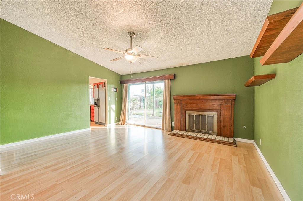 562 Sunset Drive Merced, CA 95340 - Photo 7 of 46