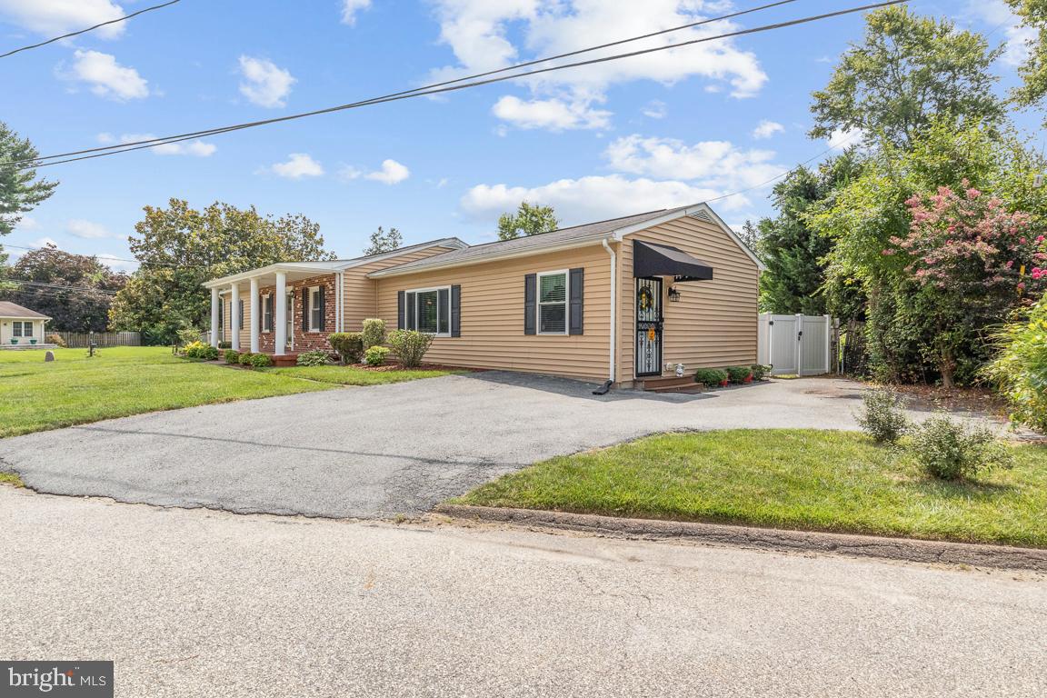 8256 Riviera Drive Severn, MD 21144 - Photo 2 of 24 Gallery Image 2