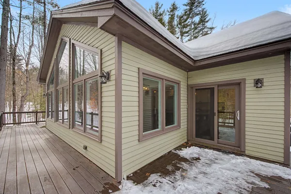 $695,000 | 297 Nutting Road, Sunapee, NH 03782
