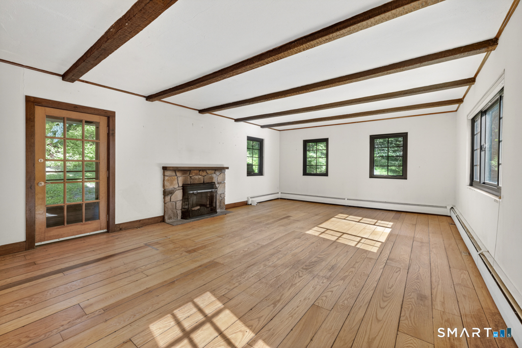 15 Old Mailcoach Road Redding, CT 06896 - Photo 8 of 36